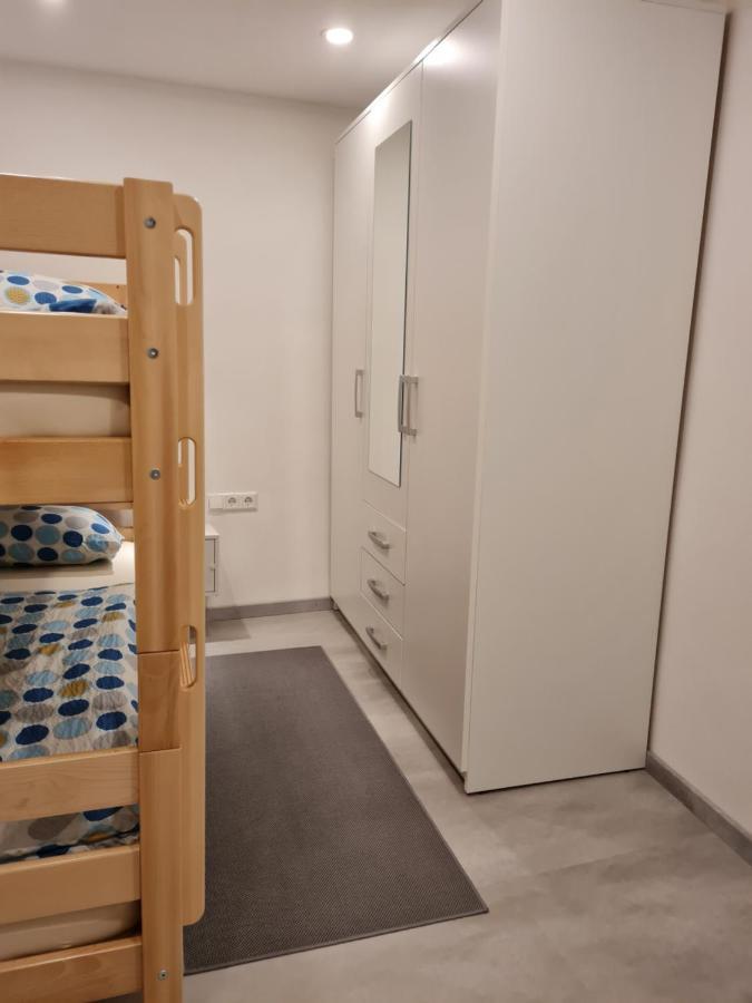 Haus Schneider Apartment คัปเพล-กราเฟินเฮาเซน ภายนอก รูปภาพ